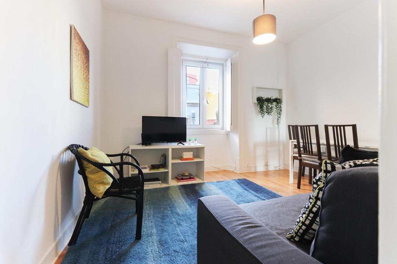 Parlamient River View By Homing Appartement