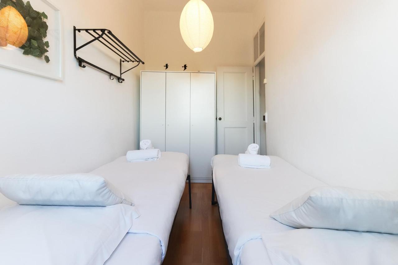 Apartment Parlamient River View By Homing *