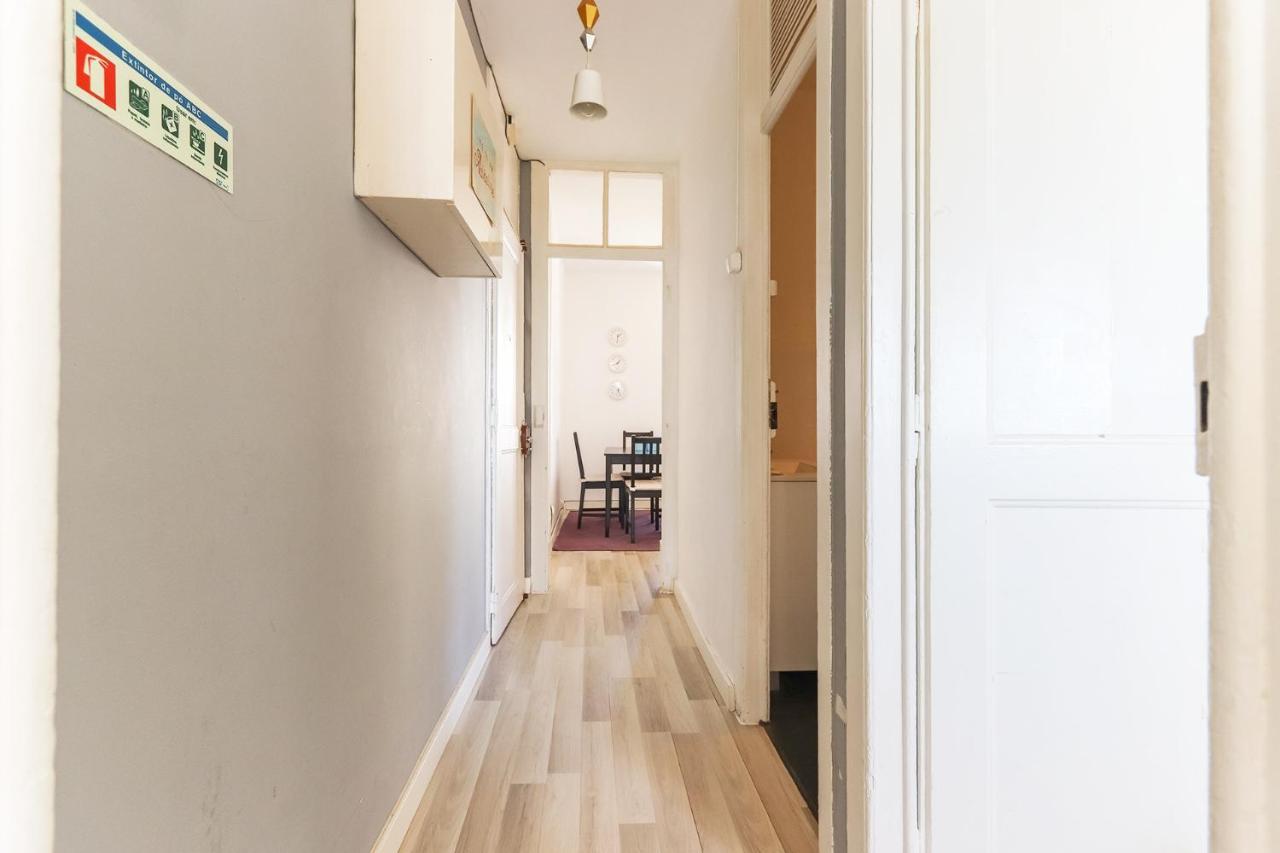 Apartment Parlamient River View By Homing